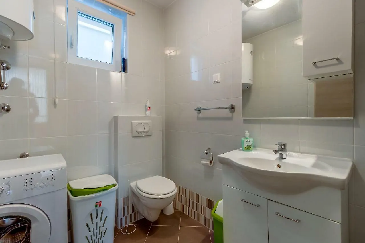 Apartmani Danica Nerezine